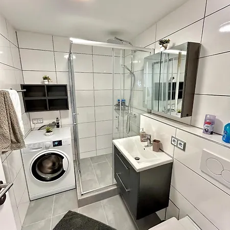 Basel Ch, Frankreich Entdecken - Neu Nahe Airport Apartmán